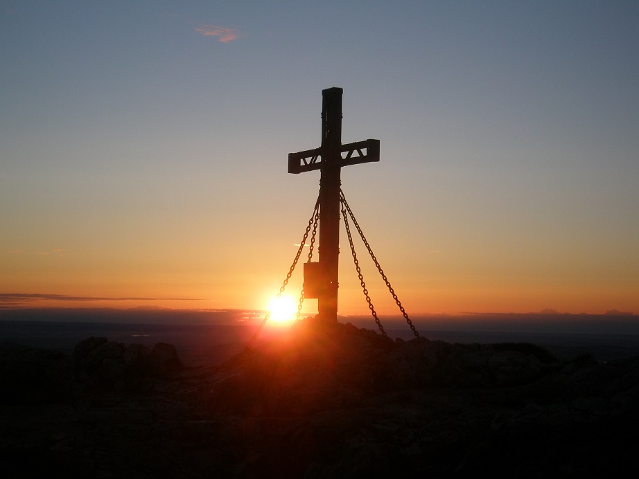 ZÁPAD NAD SCHOBEREM